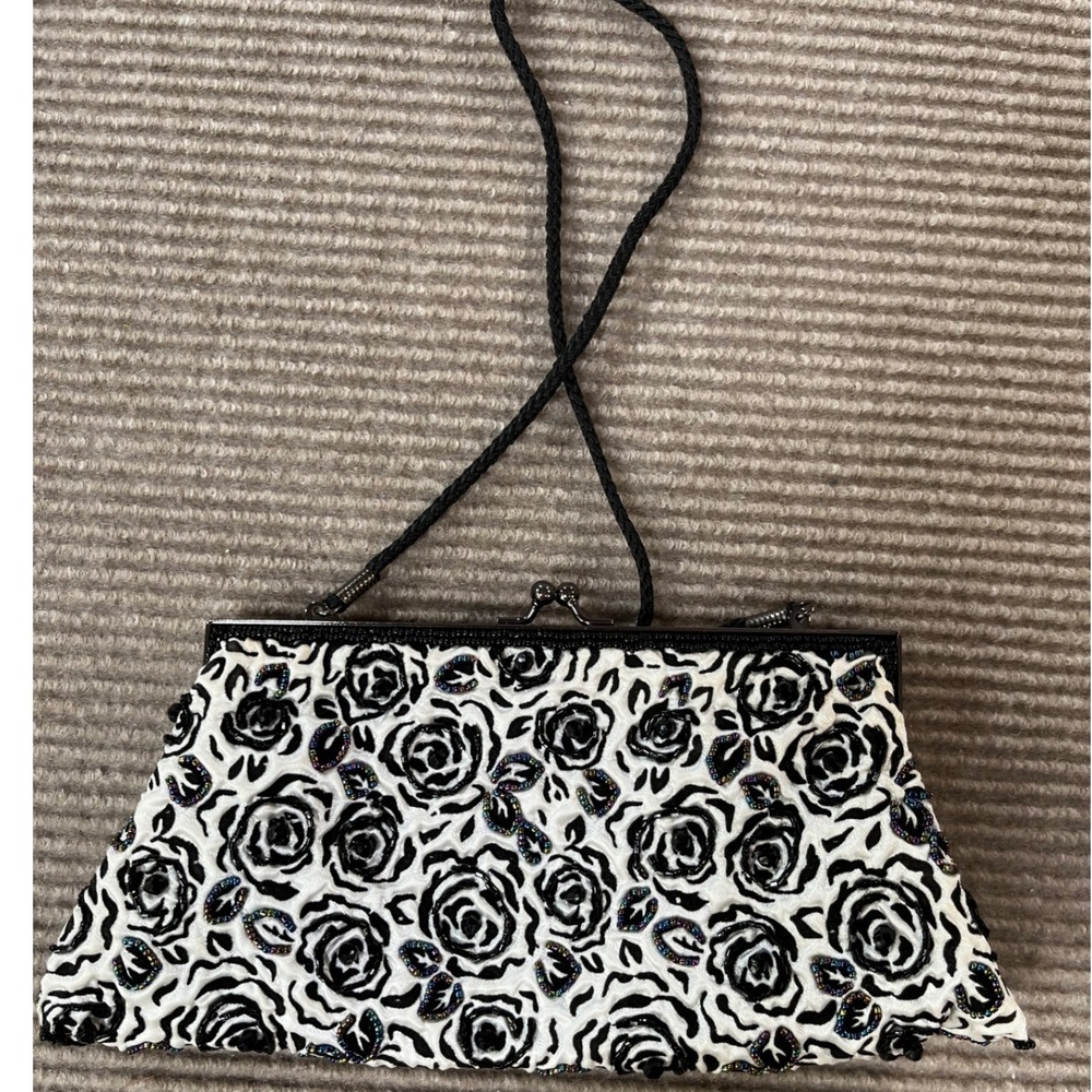 Lancome Black White Rose Beaded Kiss Lock Evening Clutch Bag Floral Strap